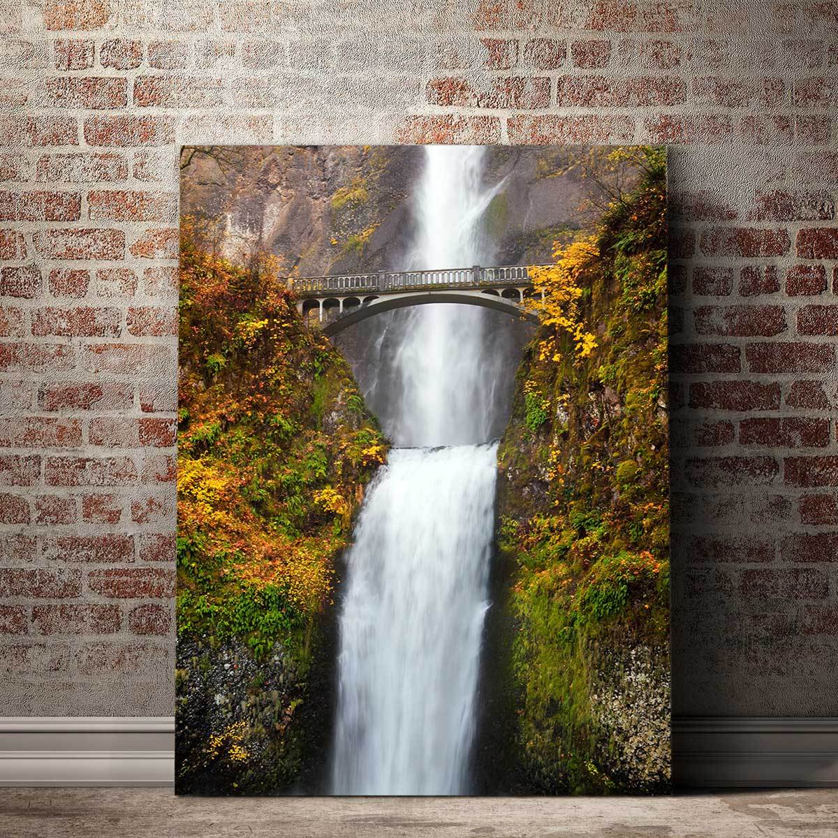 Autumn Time At Multnomah Falls - Amazing Canvas Prints