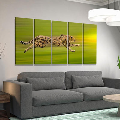 Cheetah On The Run - Amazing Canvas Prints